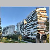 Residenze Hadid, Milan, Italy, photo KaiKemmann, Wikipedia.jpg